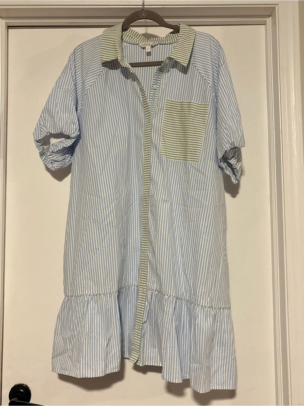 ⭐️crown & ivy Light Blue & Cream Striped Ruffle-Hem Nightgown